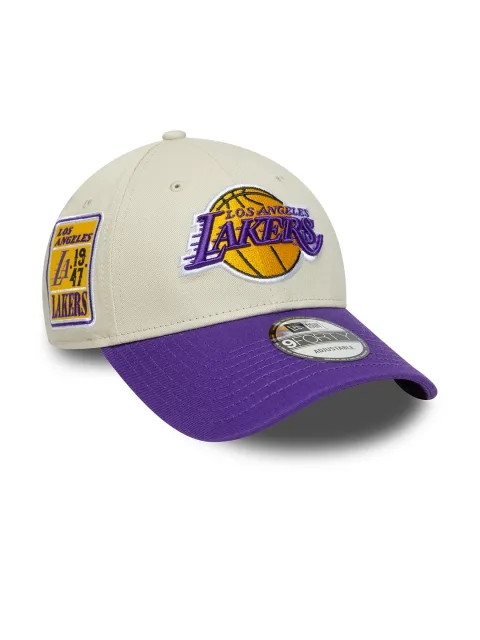 New Era Men Embroidered Los Angeles Lakers Snapback Cap